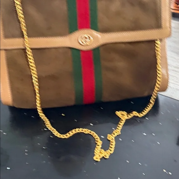 Gucci Tan Suede Clutch with Green and Red Accents - Picture 11 of 12